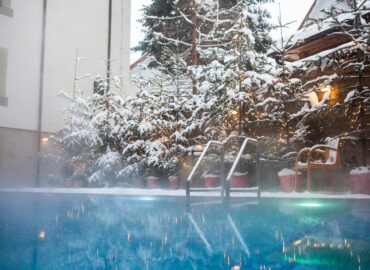 Користь термальних, солено-магнієвих басейнів у Romantik SPA Hotel